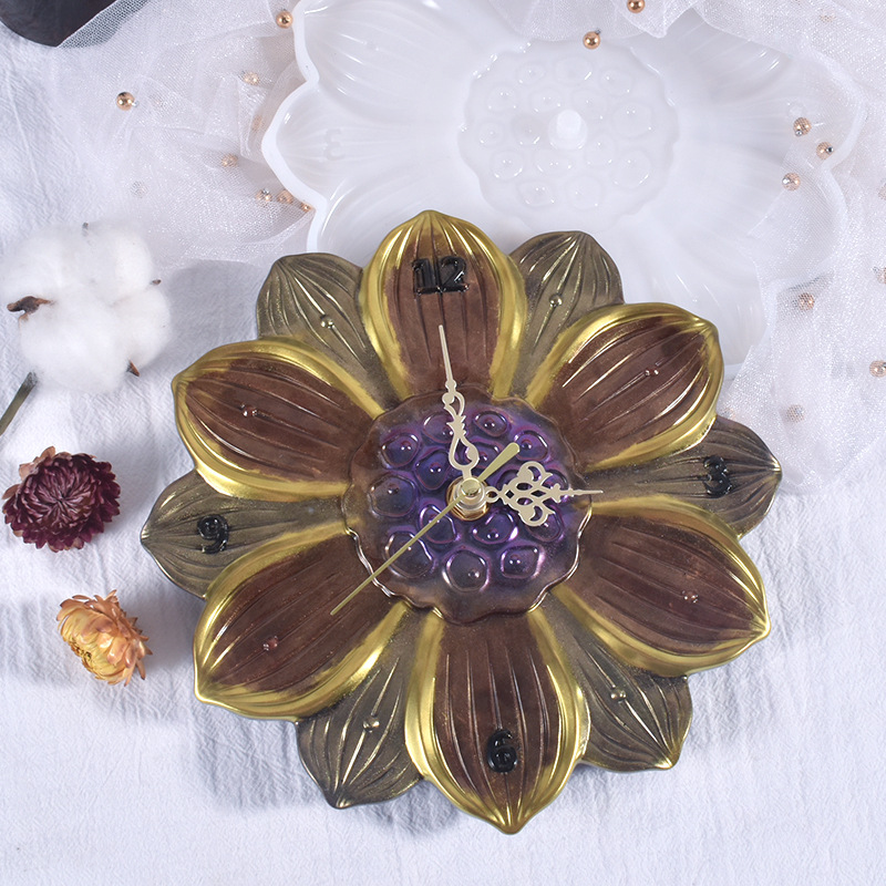 World Map Lotus Leaf Sakura Cl - đánh giá và giá Resin Art Wall Clock